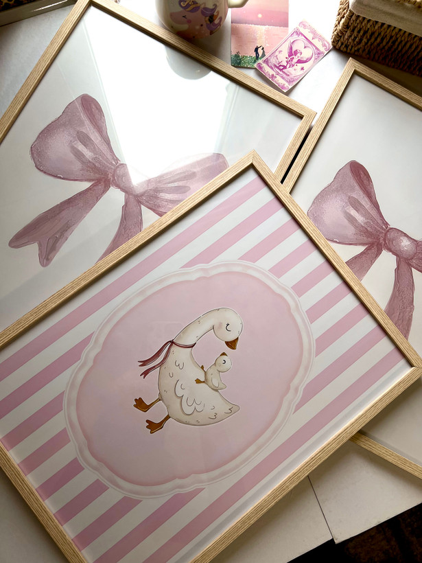 ست تابلو اتاق کودک یارا (مرغابی و پاپیون) 🎀🦢